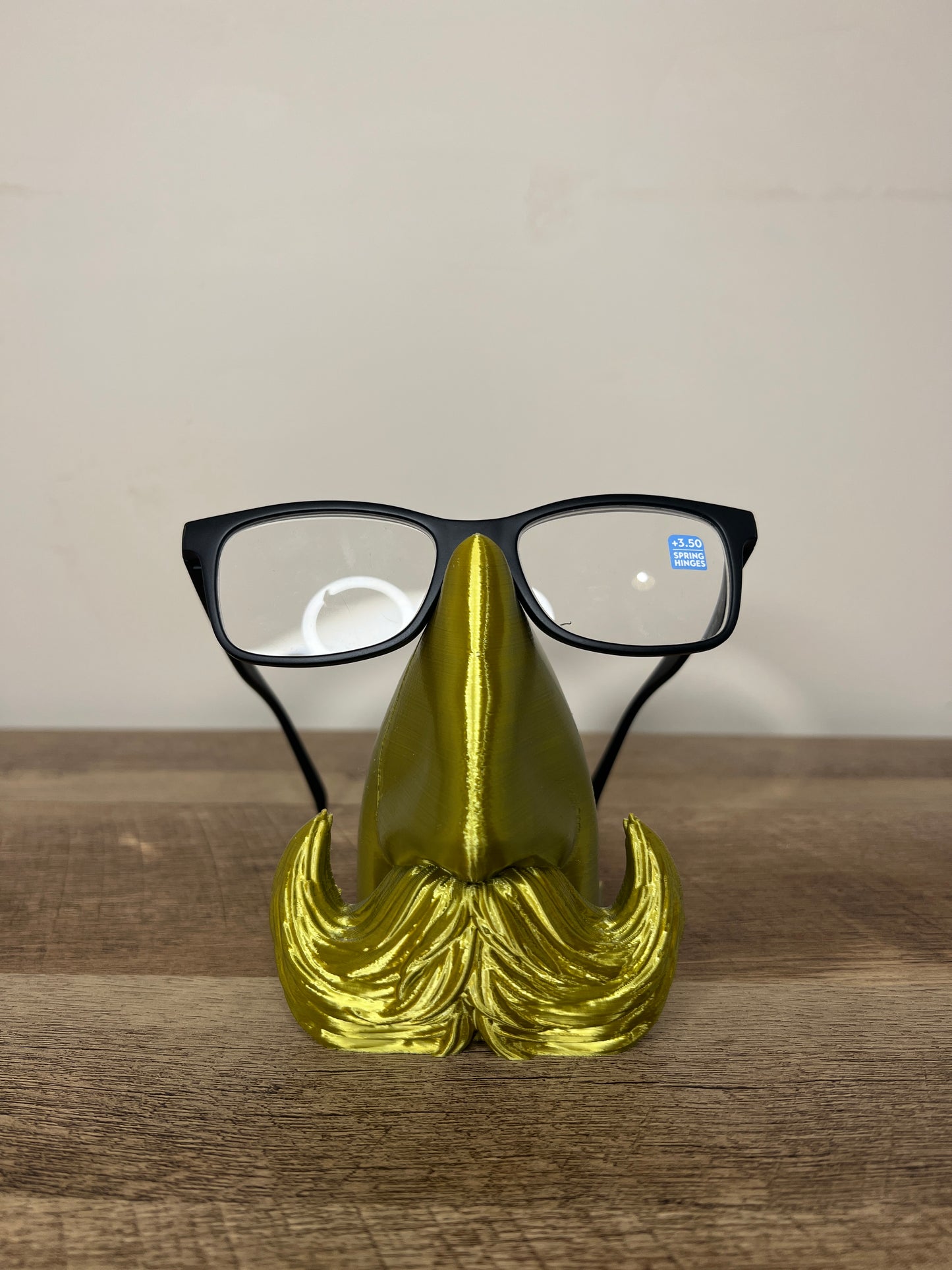 Nosy Friend Glasses Holder