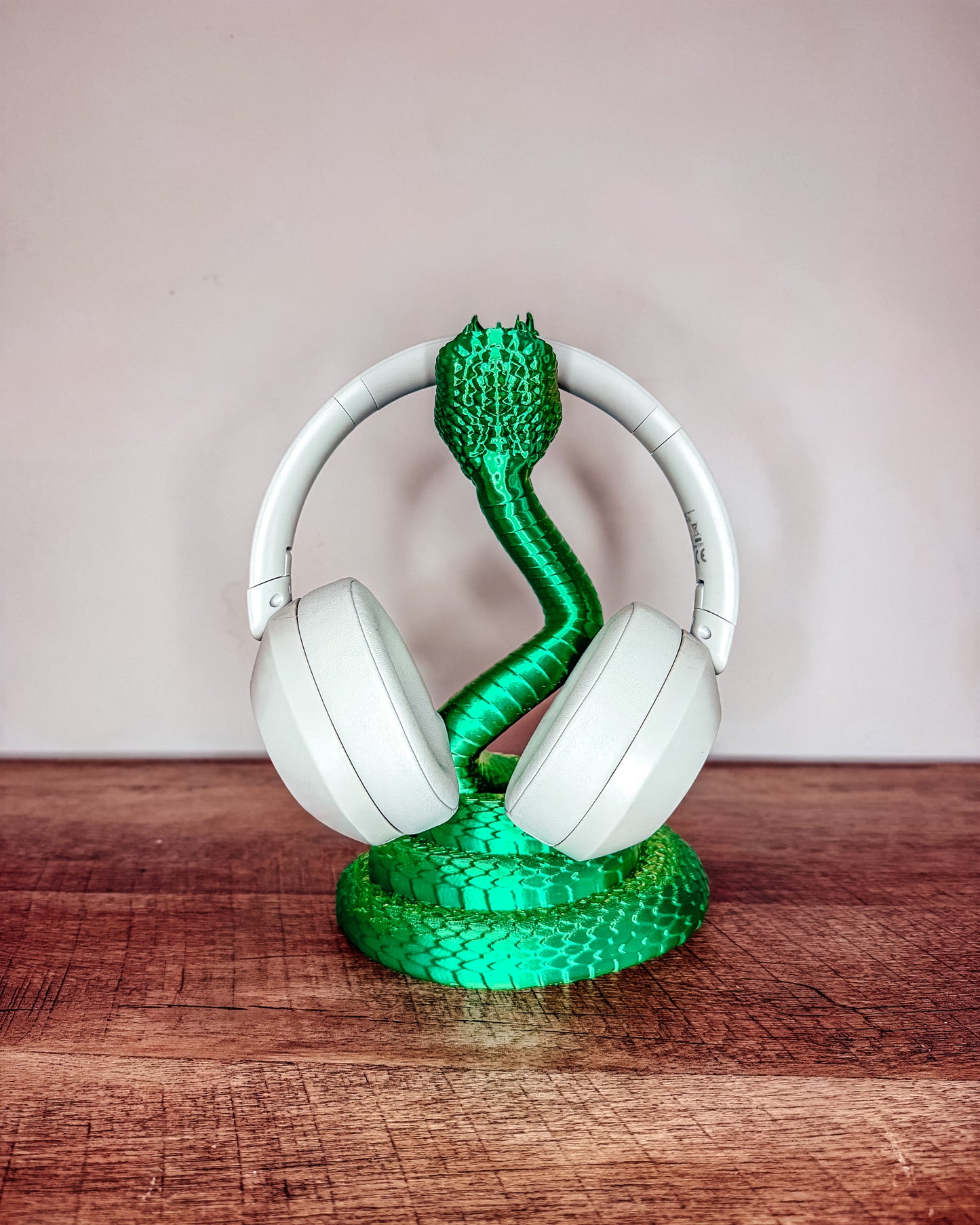 Snake Headphone Holder